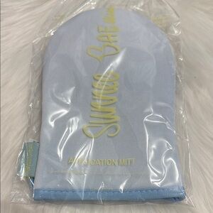 Sunnee BAEskin Application Mitt
